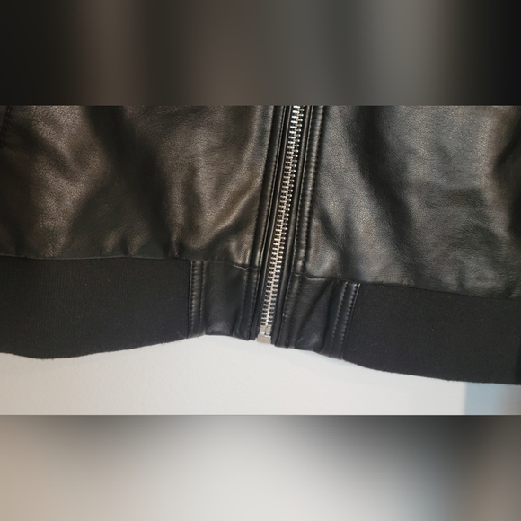 Calvin Klein Black Leather Bomber Jacket - Picture 5 of 12